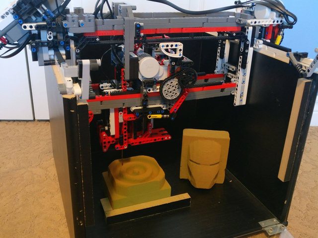 LEGO CNC mill