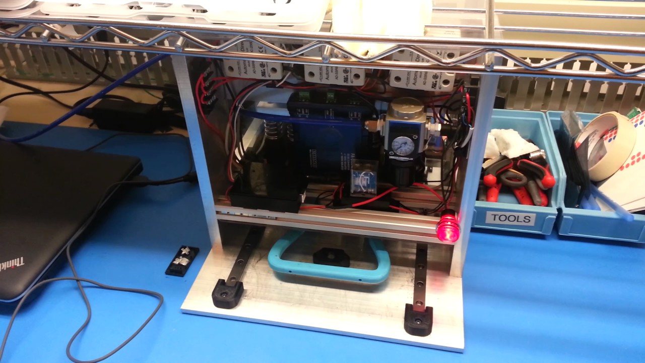 The pneumatic pod press in operation